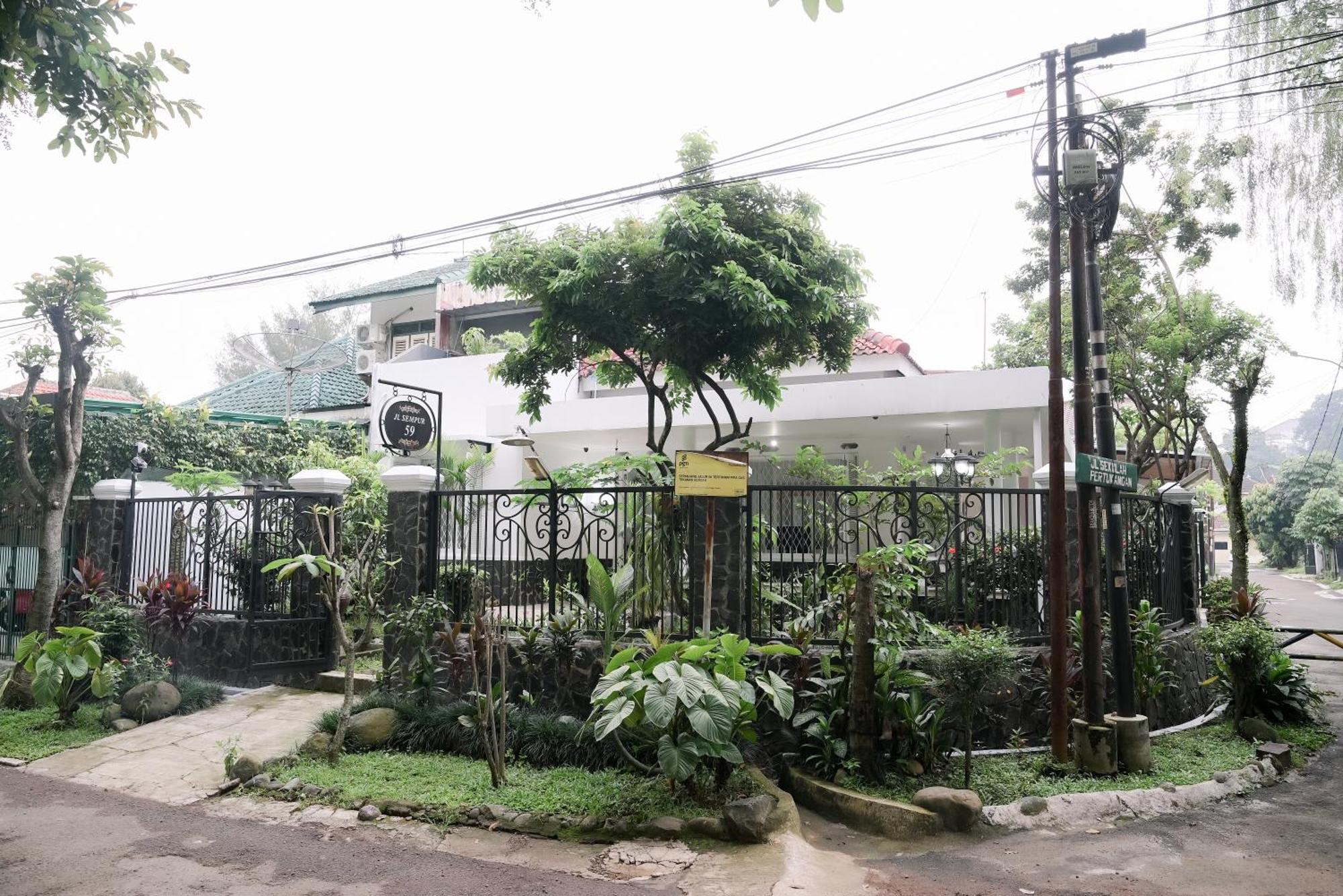 Kirana Guest House Bogor Dış mekan fotoğraf